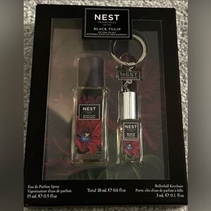 Nest gift set BLACK  TULIP EDP Spray and Rollerball Keychain